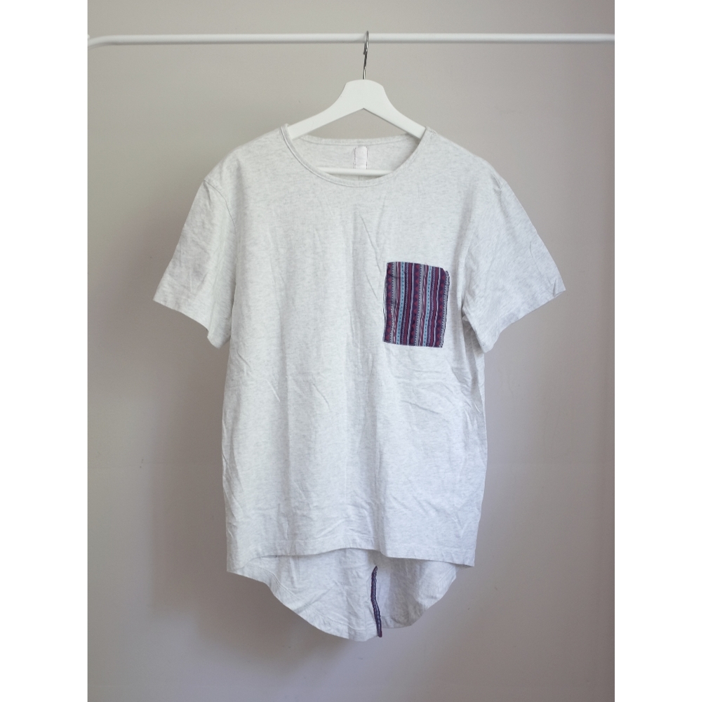 📌BOGO CLOT Off-white Tee